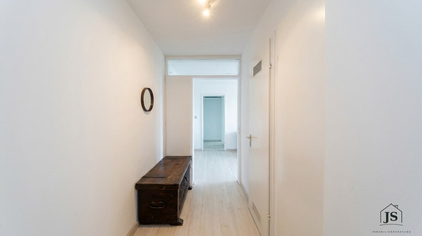 Gepflegte, großzügige 3,5 Zimmer Wohnung im 11. OG m. Weitblick & zwei Balkonen